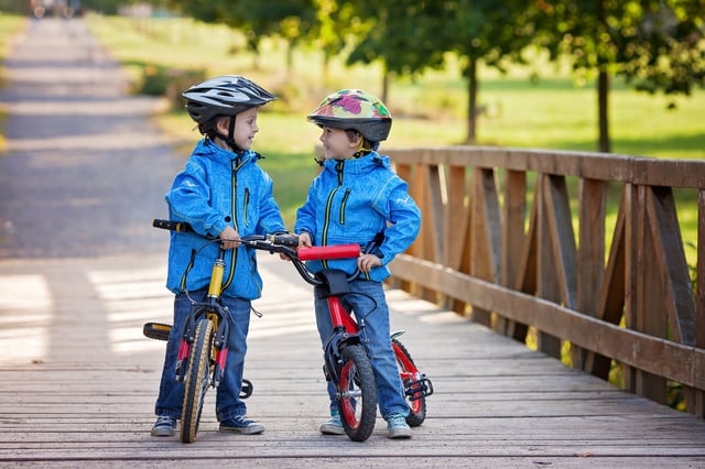 Whether they’re a toddler learning to balance, a new peddler, or a pre-teen transitioning to a bike with gears, here are the best bikes for children 2021