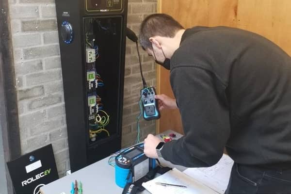 The course is aimed at qualified electricians