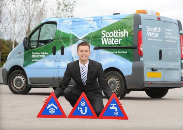 STV weatherman Sean Batty is backing Scottish Water's winter campaign. (Photo: Victoria Stewart 
www.victoriastewartphotography.com)